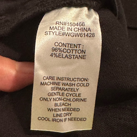 Market & Spruce Women's Black Cropped Pants - Picture 8 of 11